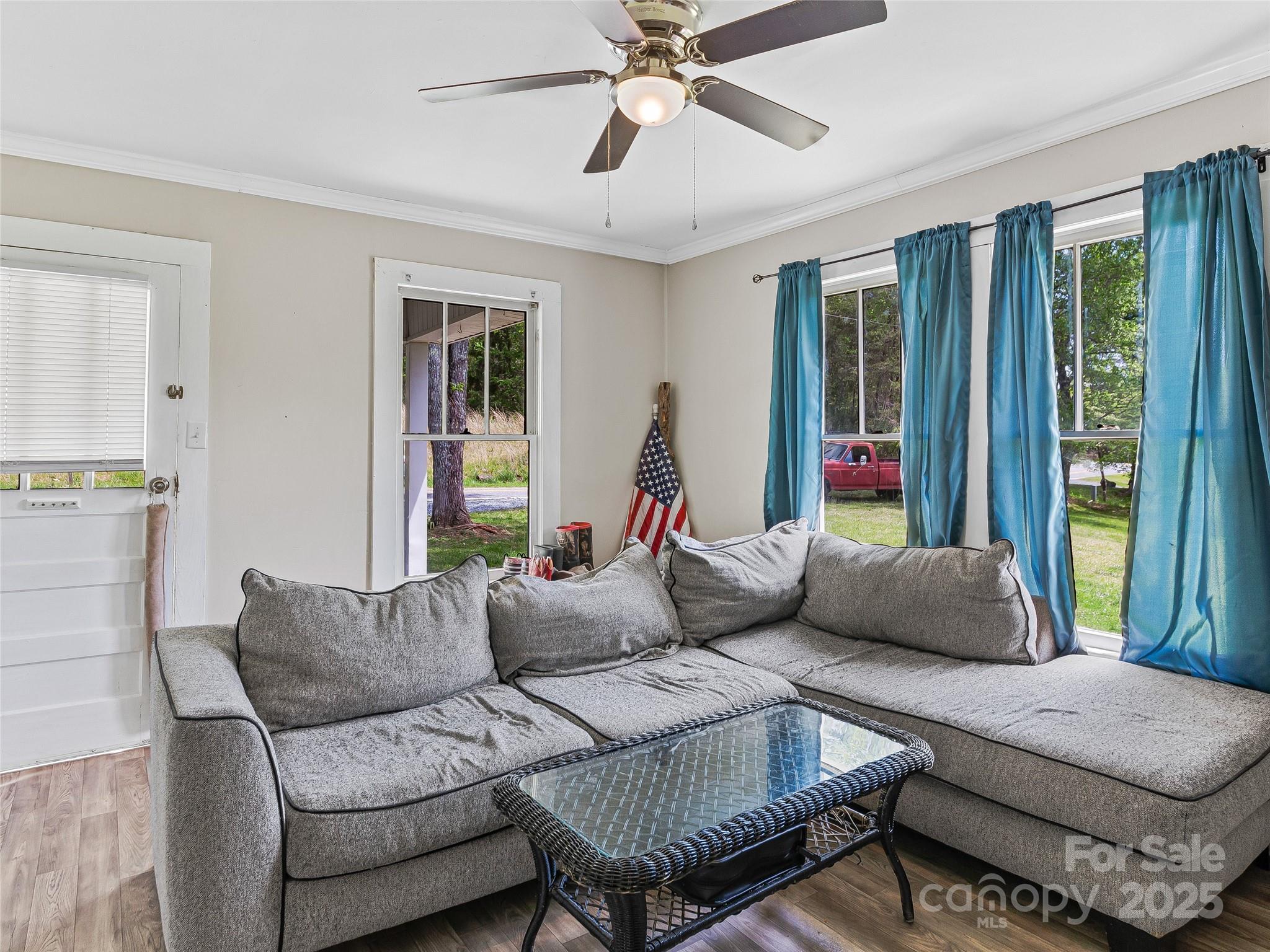 137 Clements Road