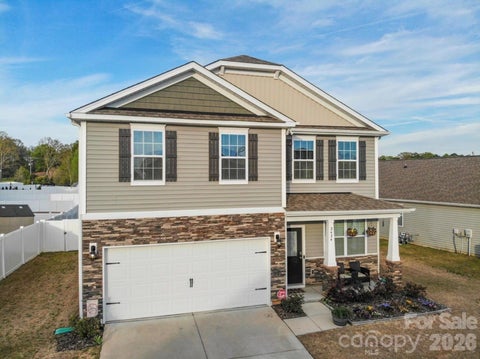 Photo of 2424 Tallet Trace, Charlotte, NC 28216 (MLS # 4418651)