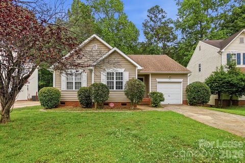 Photo of 2830 Black Walnut Lane, Charlotte, NC 28262 (MLS # 4381010)