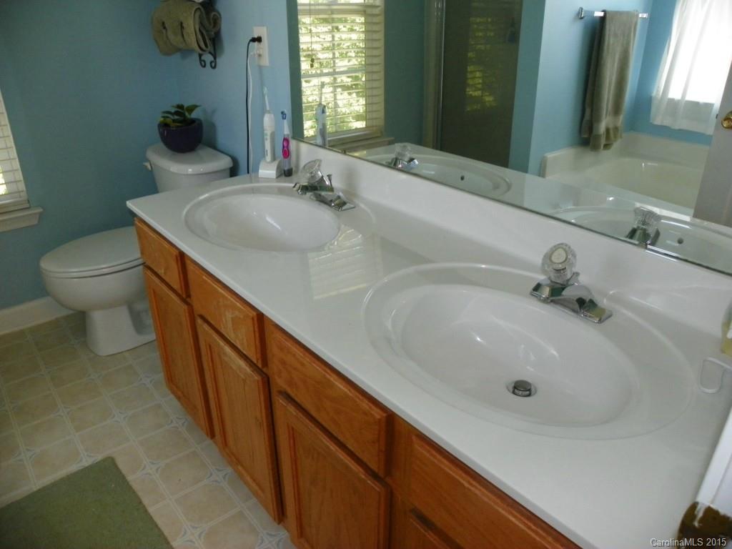 Kiser Woods - Residential