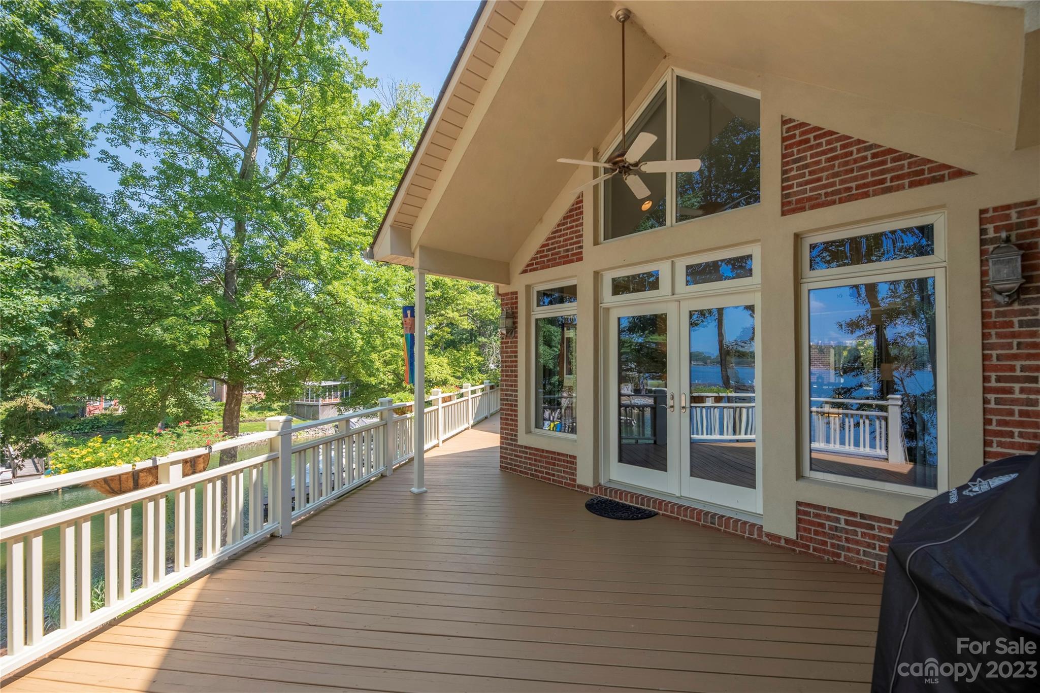 Nixon Heights - Residential