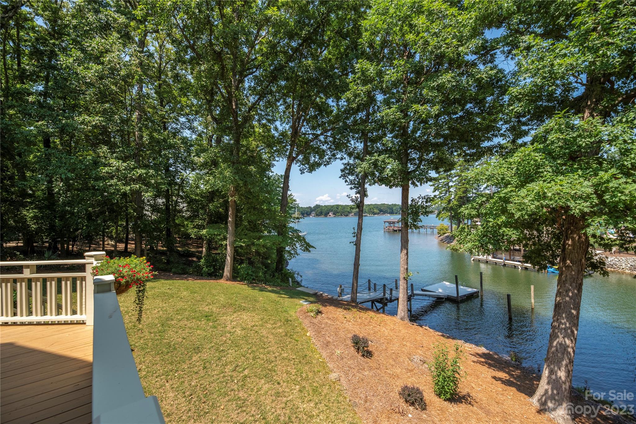 Nixon Heights - Residential