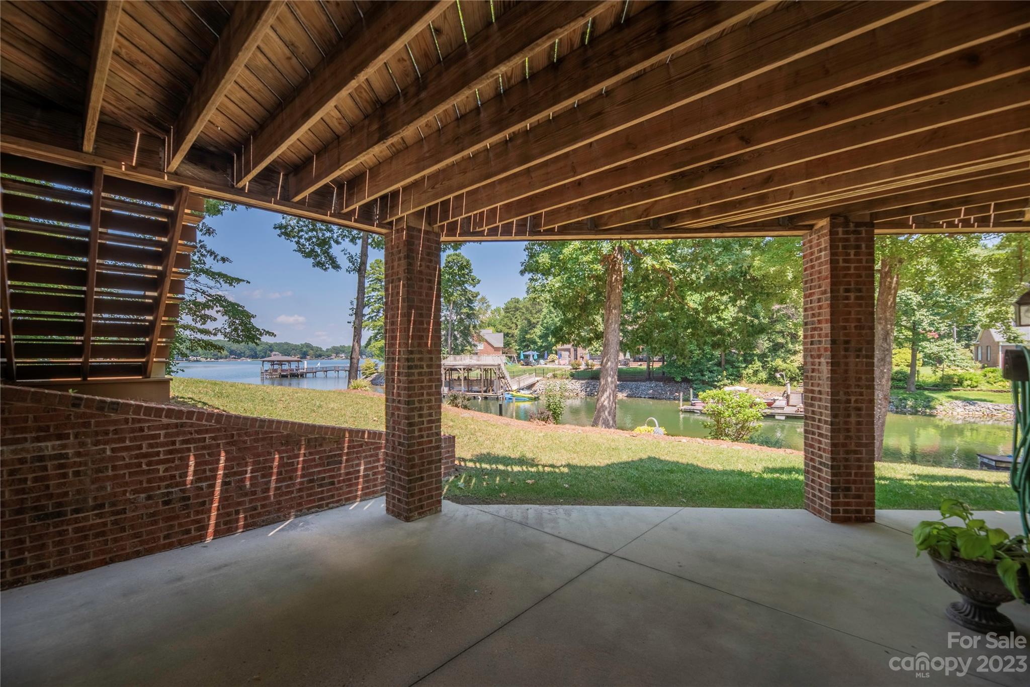 Nixon Heights - Residential