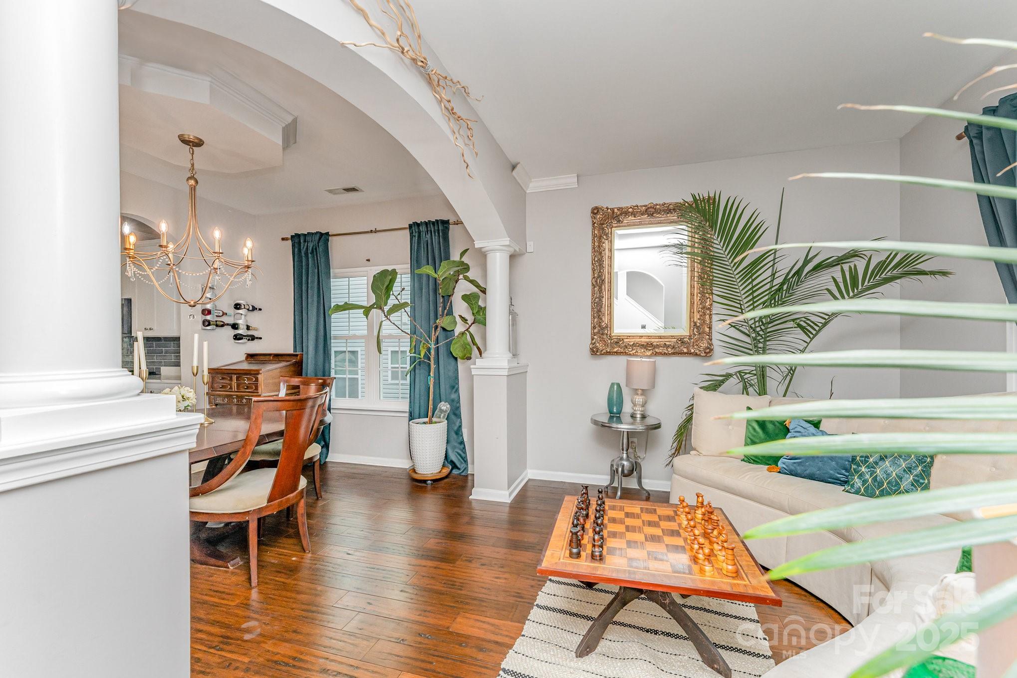 4194 Clifftonville Avenue SW