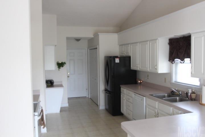 South Lakes - Residential