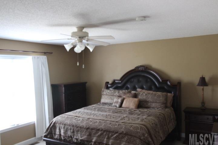 South Lakes - Residential