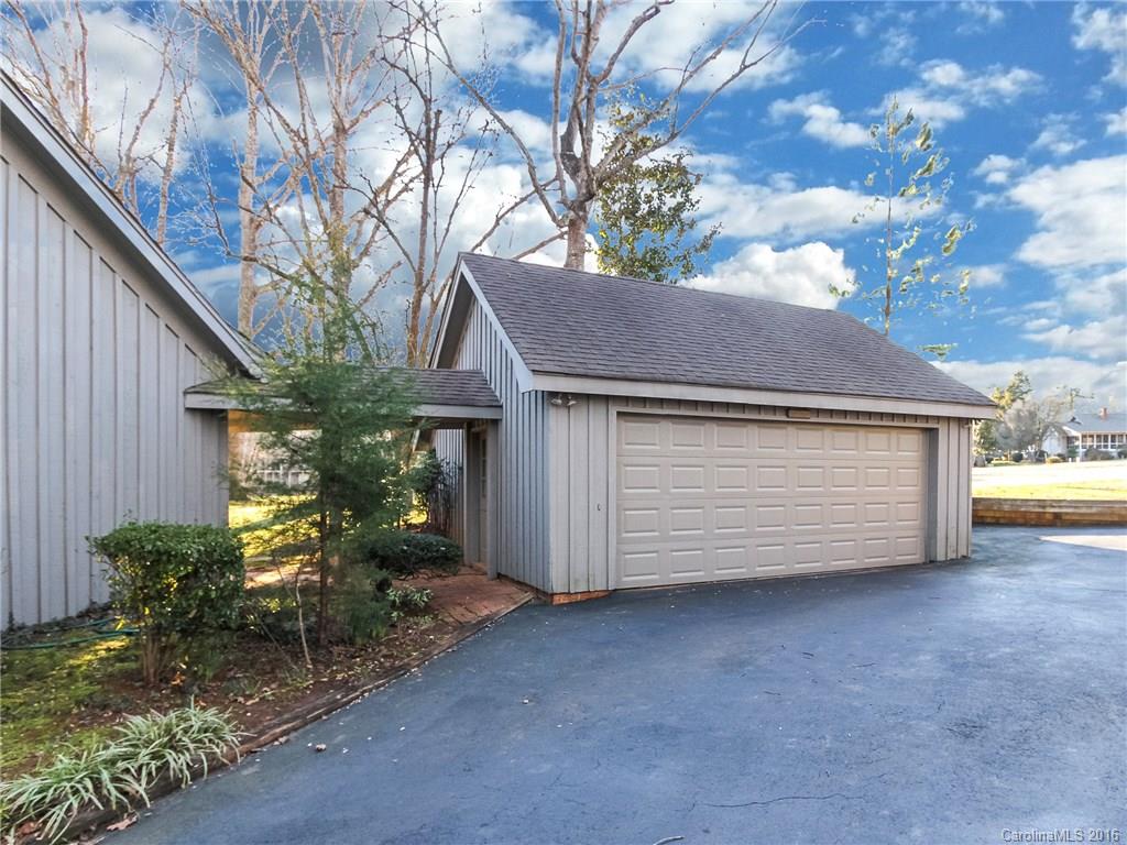 River Hills - Residential