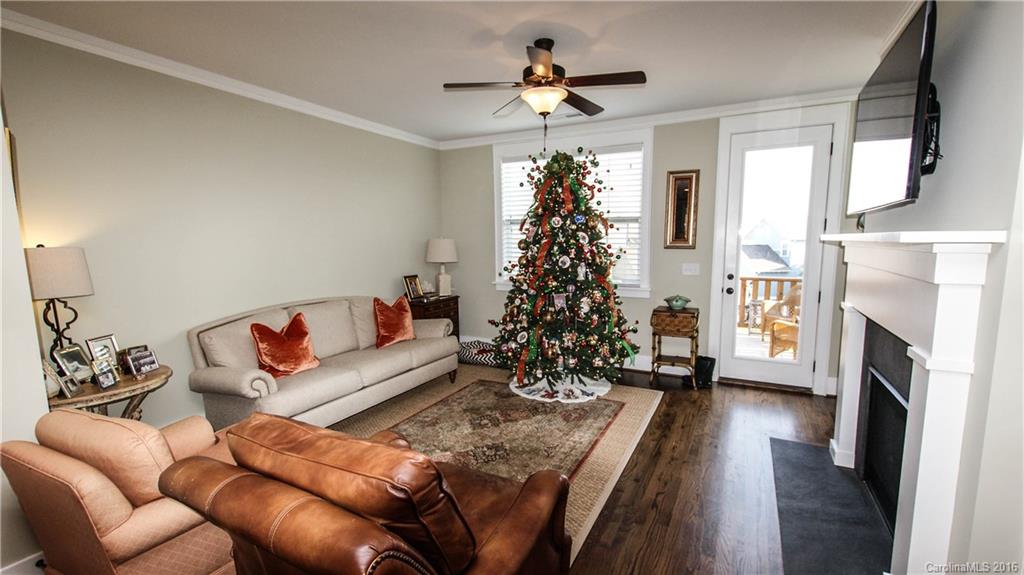 Riverwalk - Residential