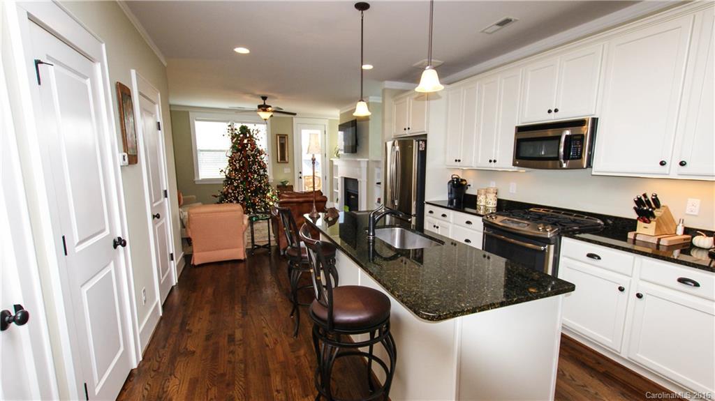 Riverwalk - Residential