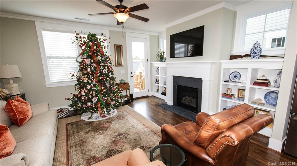 Riverwalk - Residential