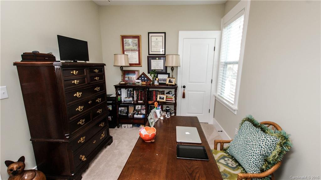 Riverwalk - Residential