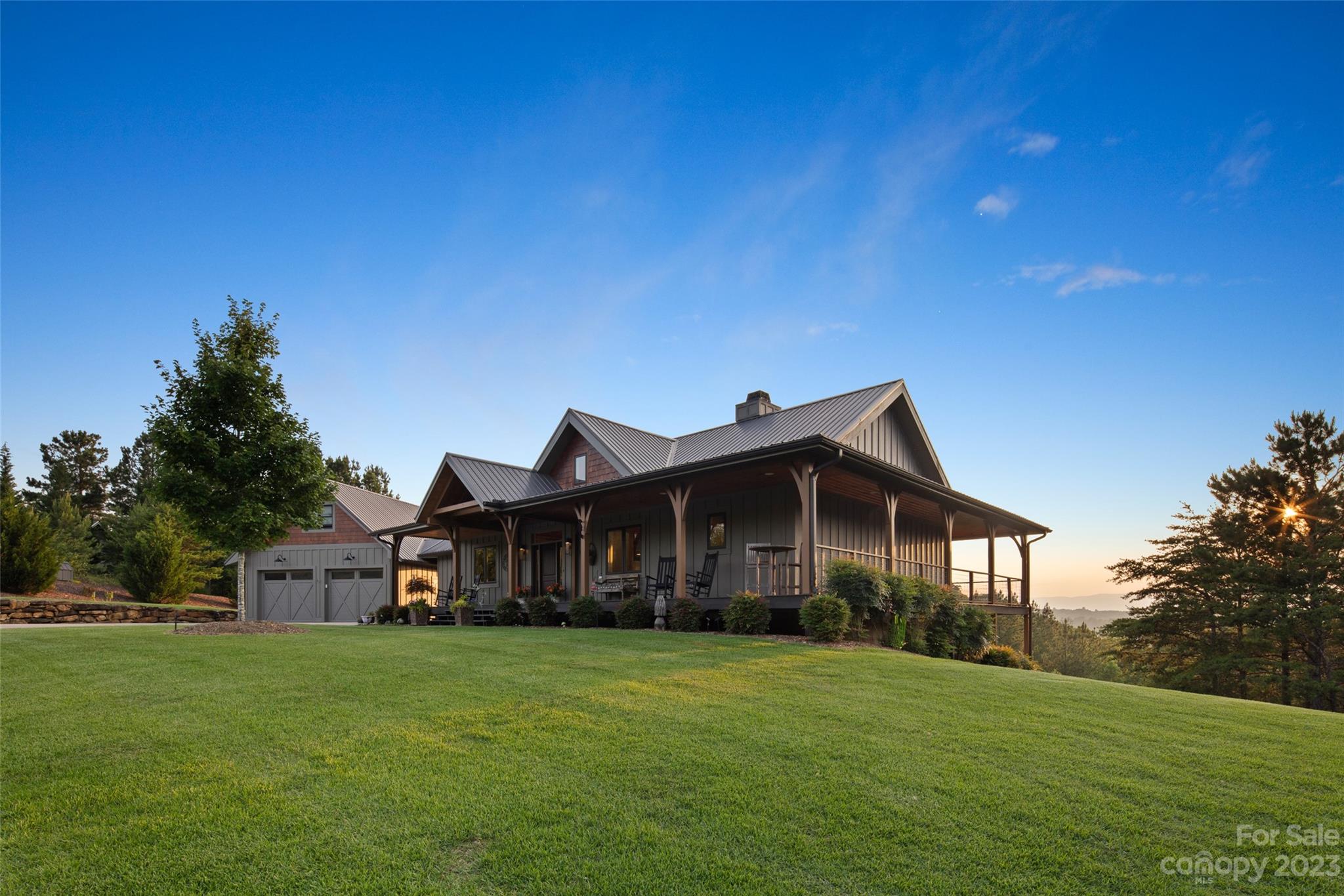 Red Tail Run - Residential