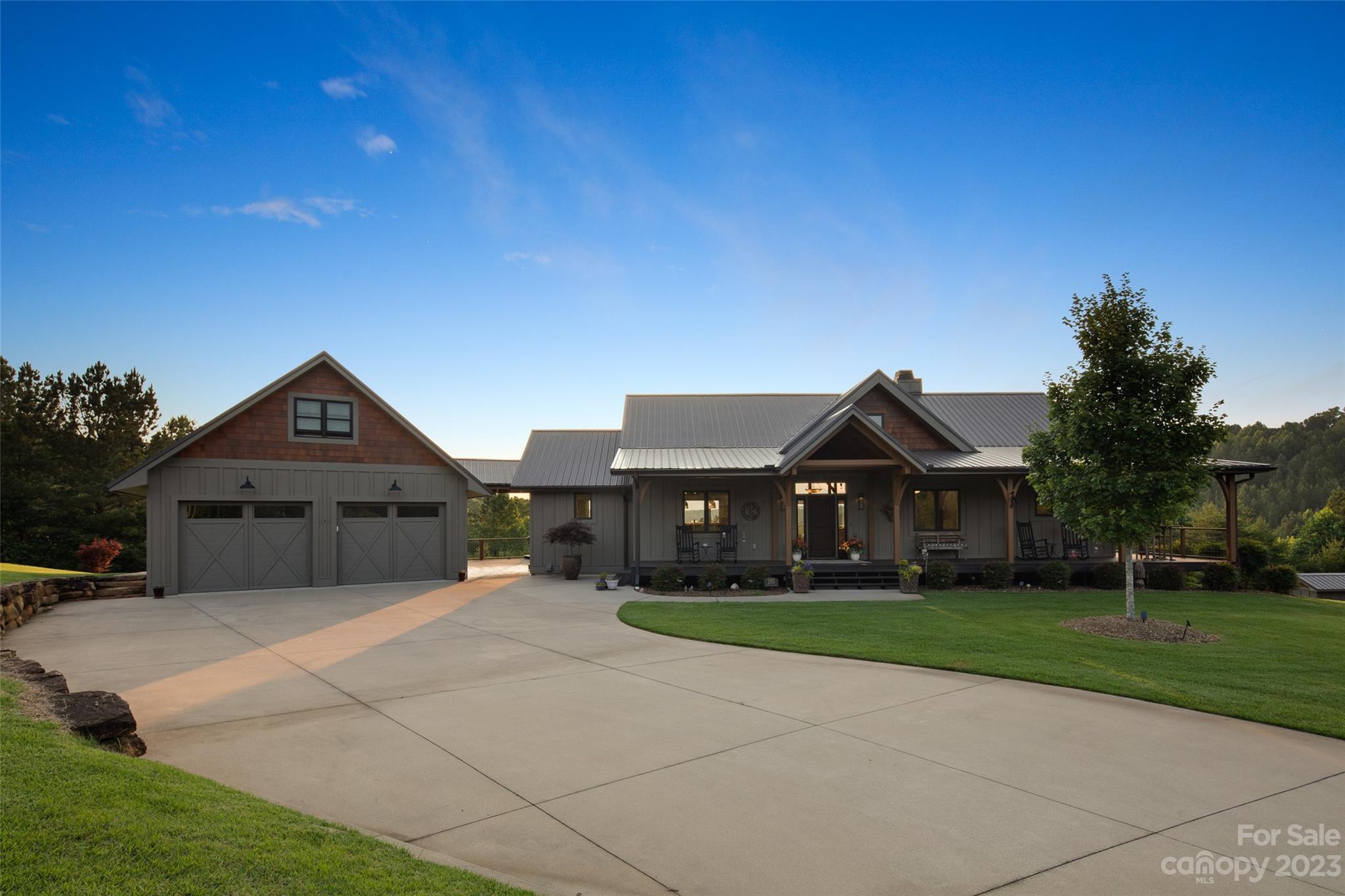 Red Tail Run - Residential