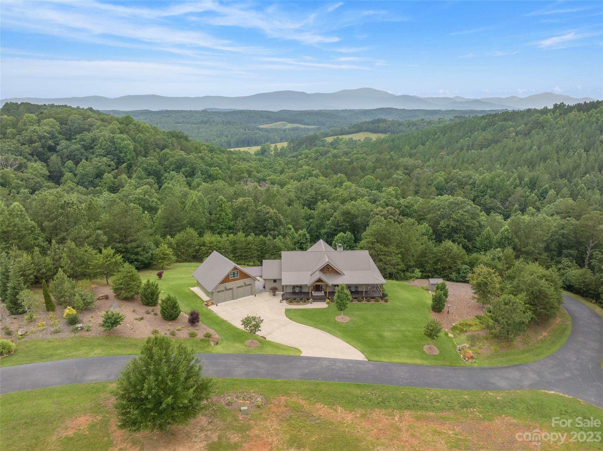 Red Tail Run - Residential