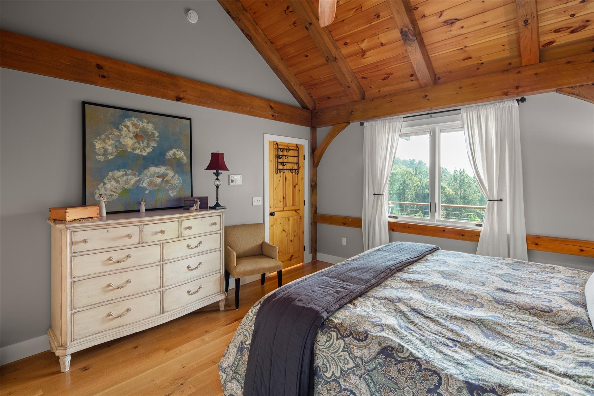 Red Tail Run - Residential