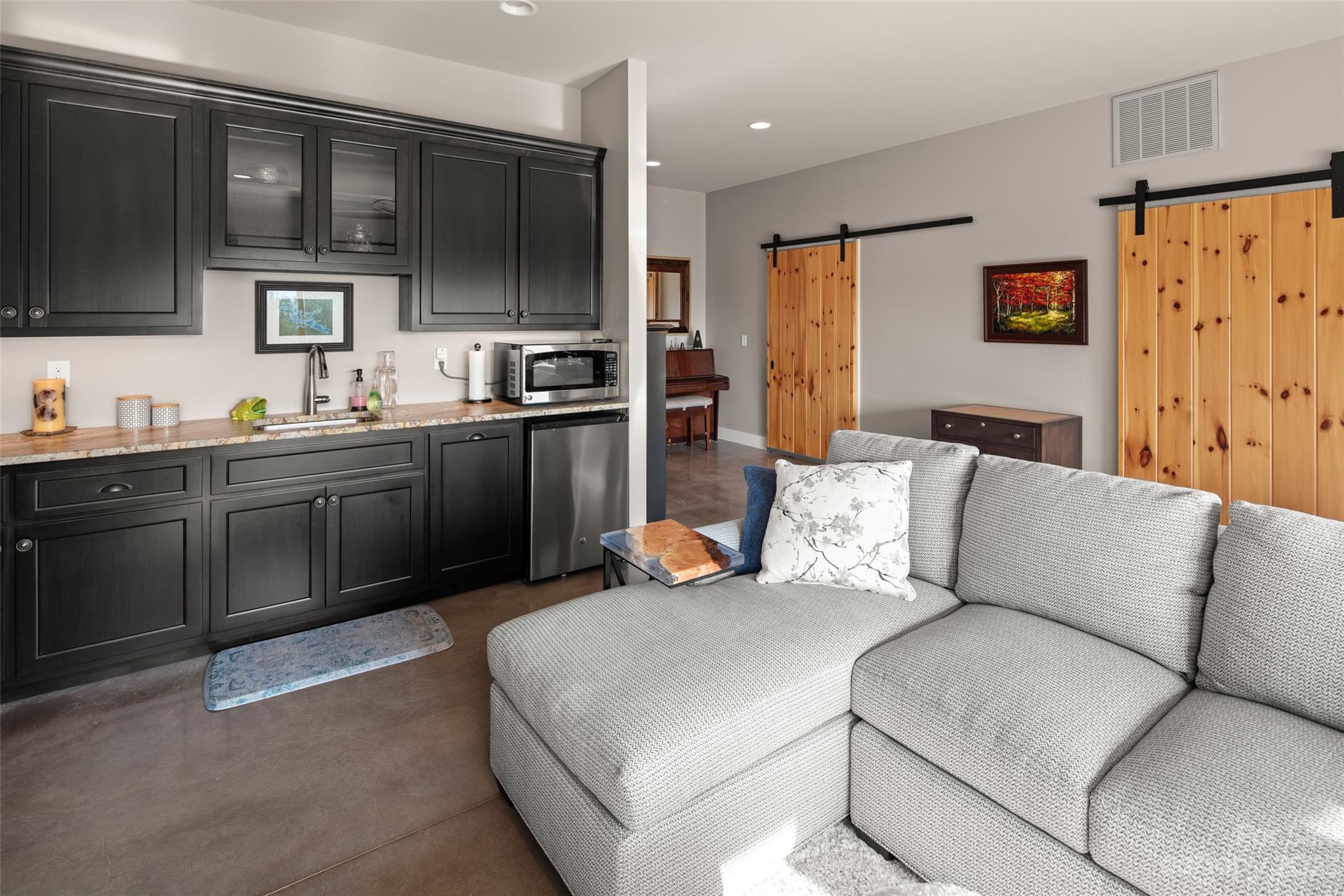 Red Tail Run - Residential