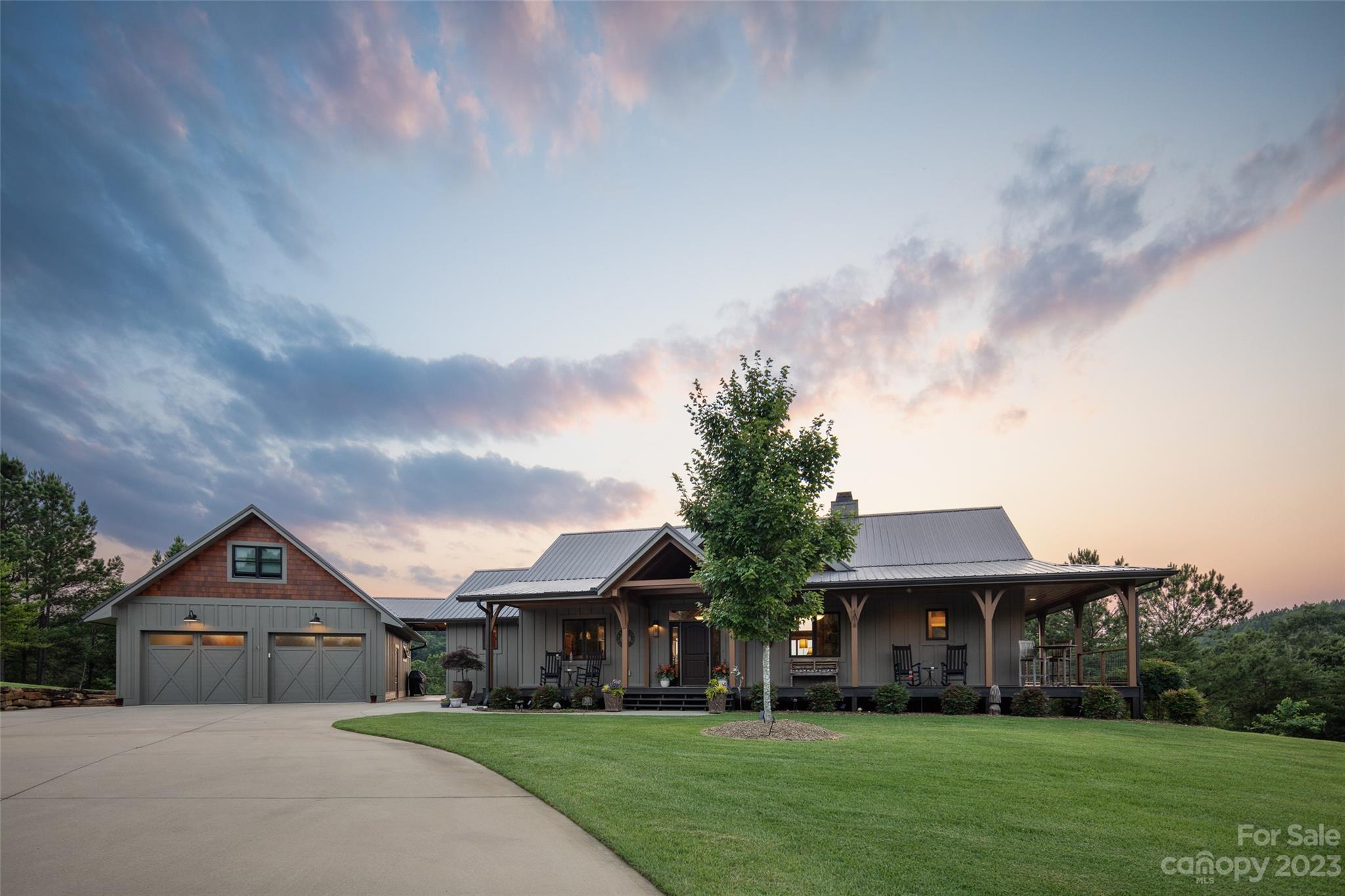 Red Tail Run - Residential