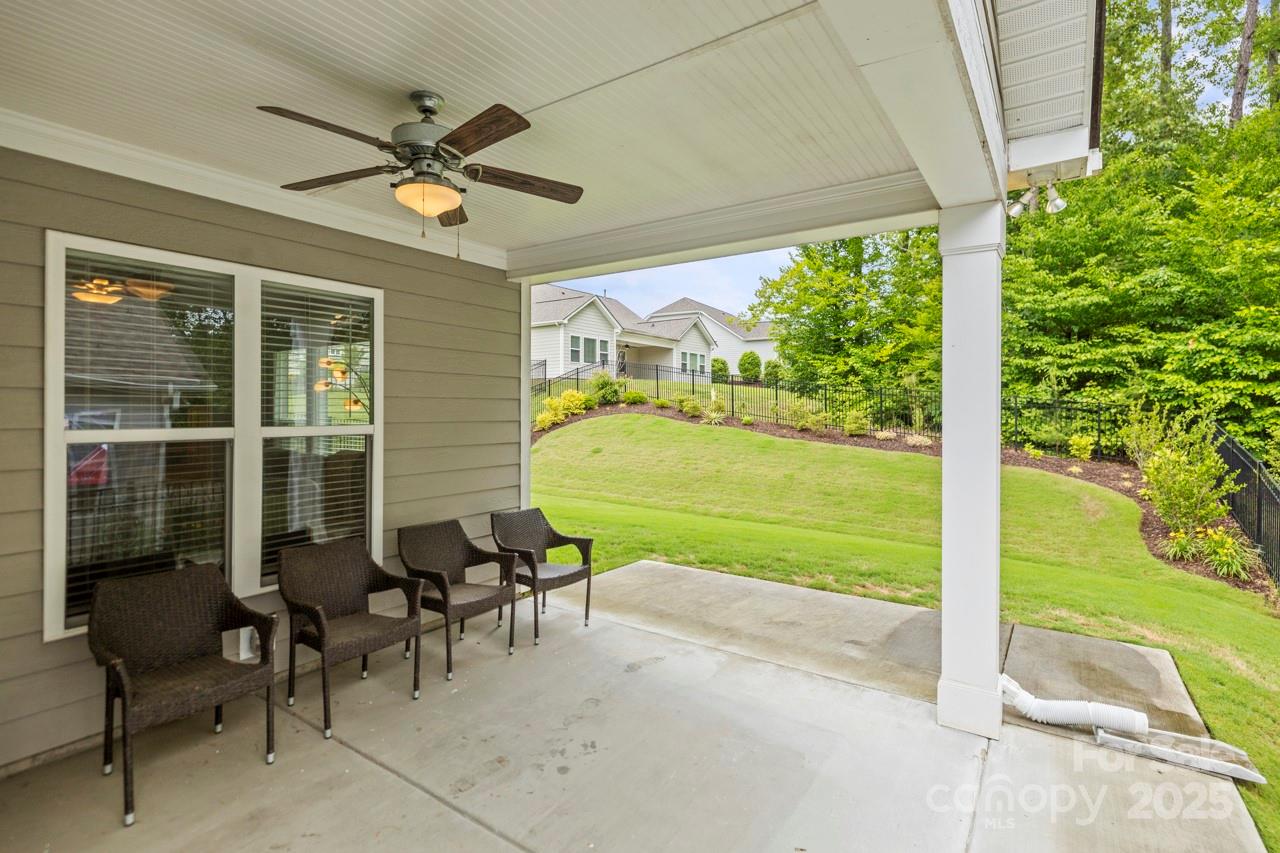 219 Broadleaf Drive