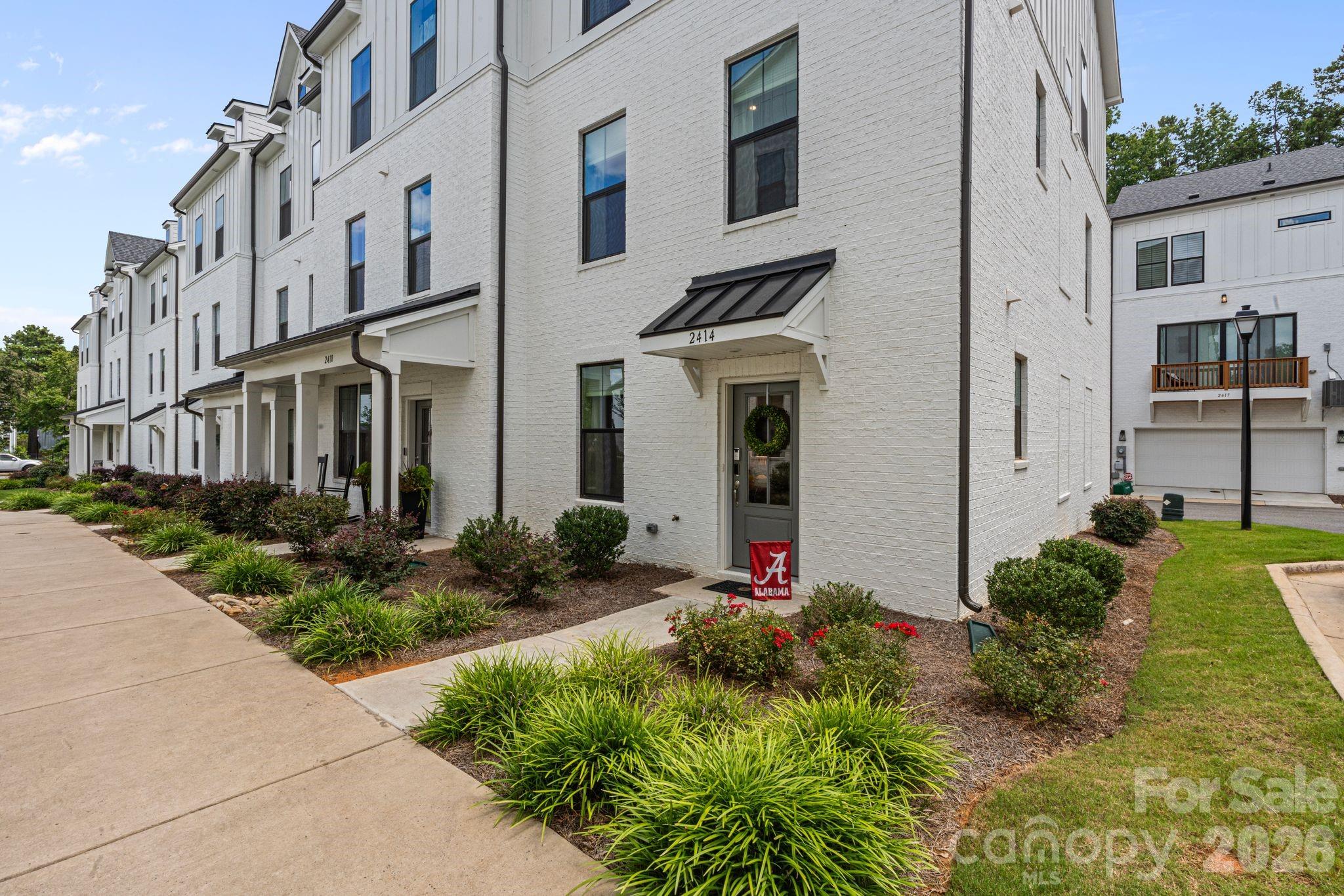 2414 Magnolia Blossom Way