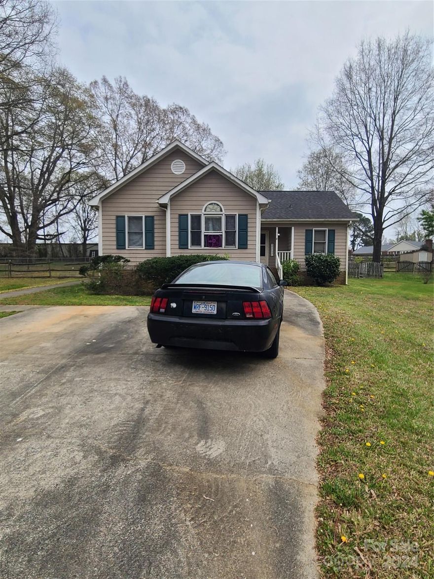 RENTER IN PLACE!  INVESTER OPPORTUNITY! Seller would prefer to sell home with renter in place, but not necessary.  3 bed / 2 full bath home.  Fenced yard.  In Stallings close to 485.  NO HOA.  .46 acres.