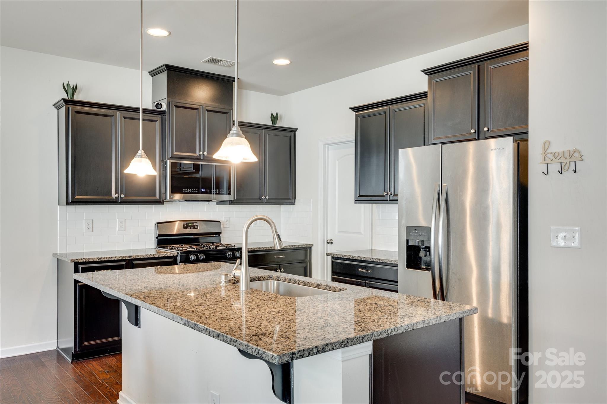 Kings Grove Manor - Residential