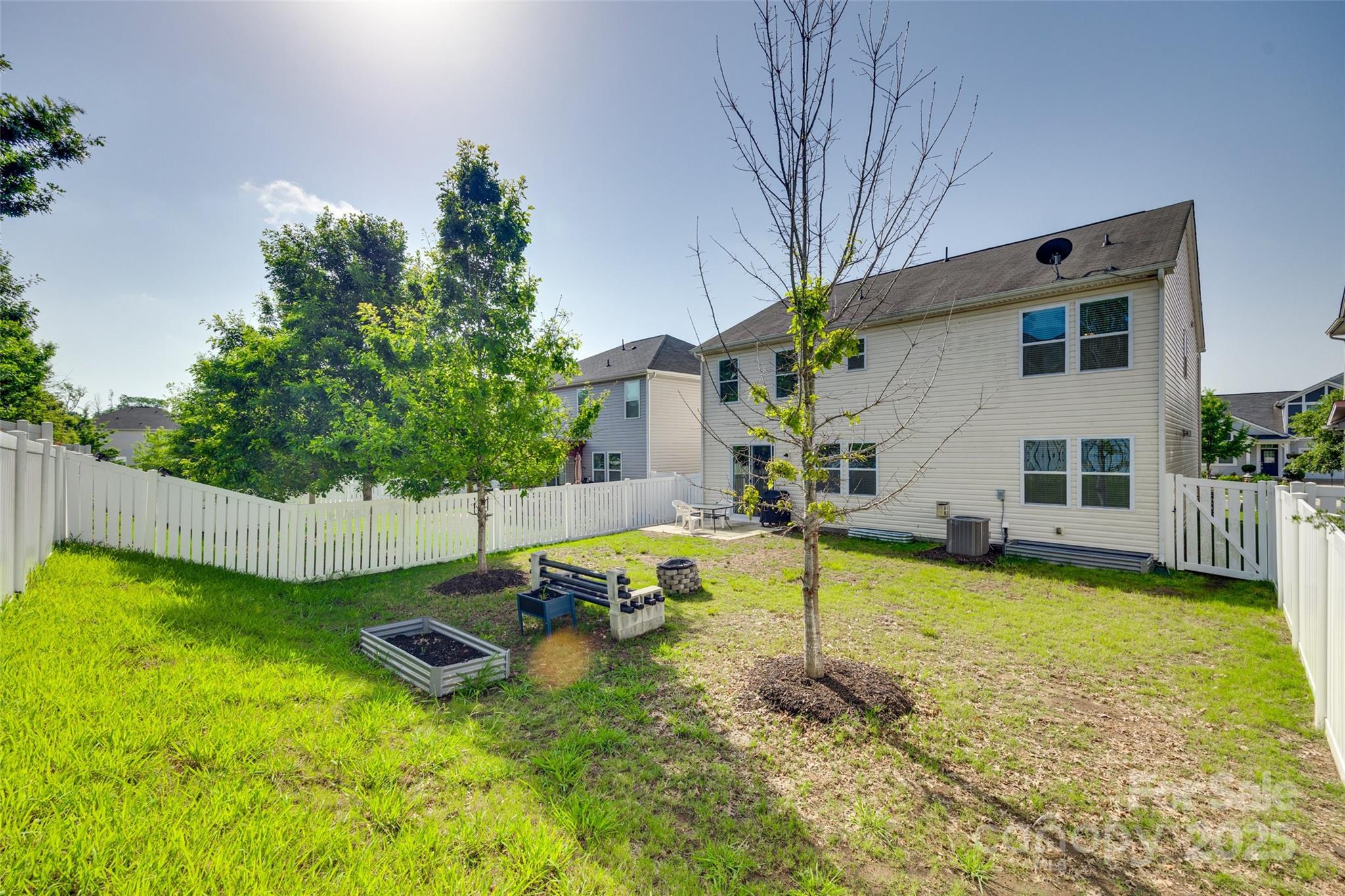 Kings Grove Manor - Residential