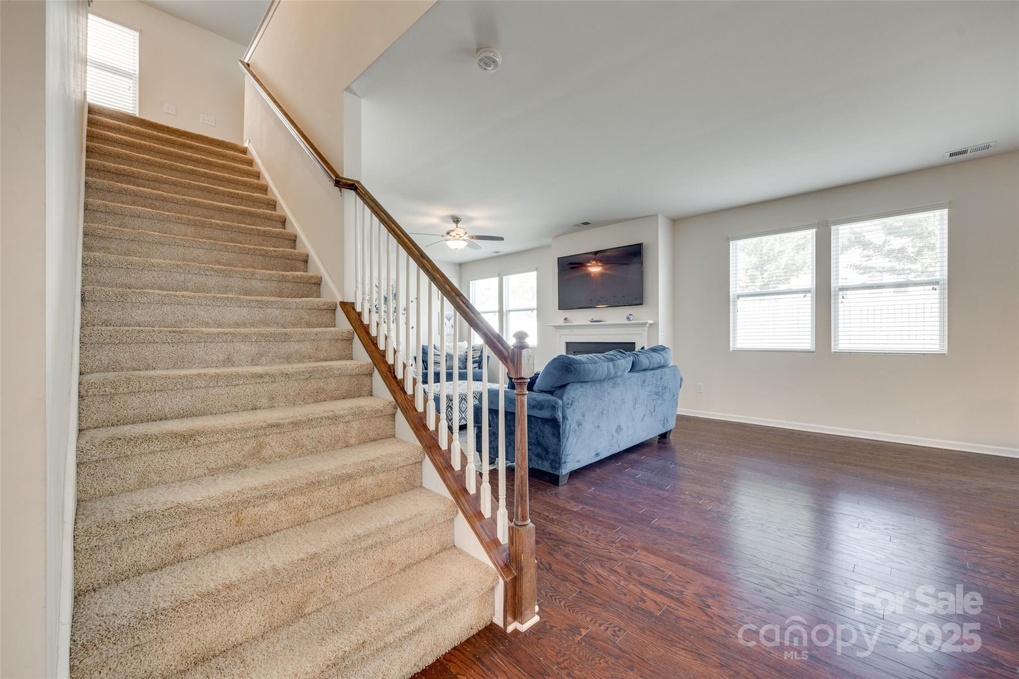 Kings Grove Manor - Residential