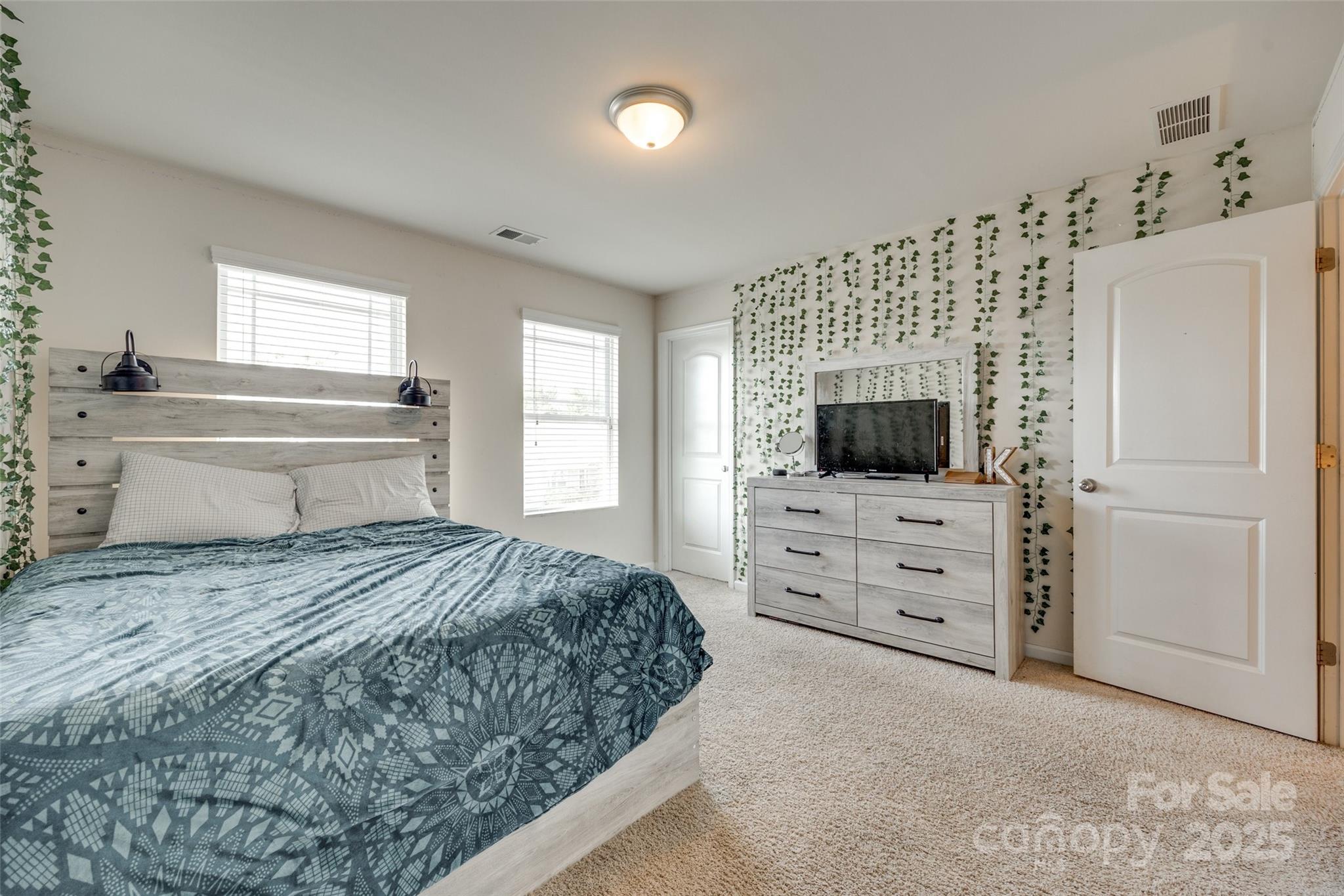 Kings Grove Manor - Residential