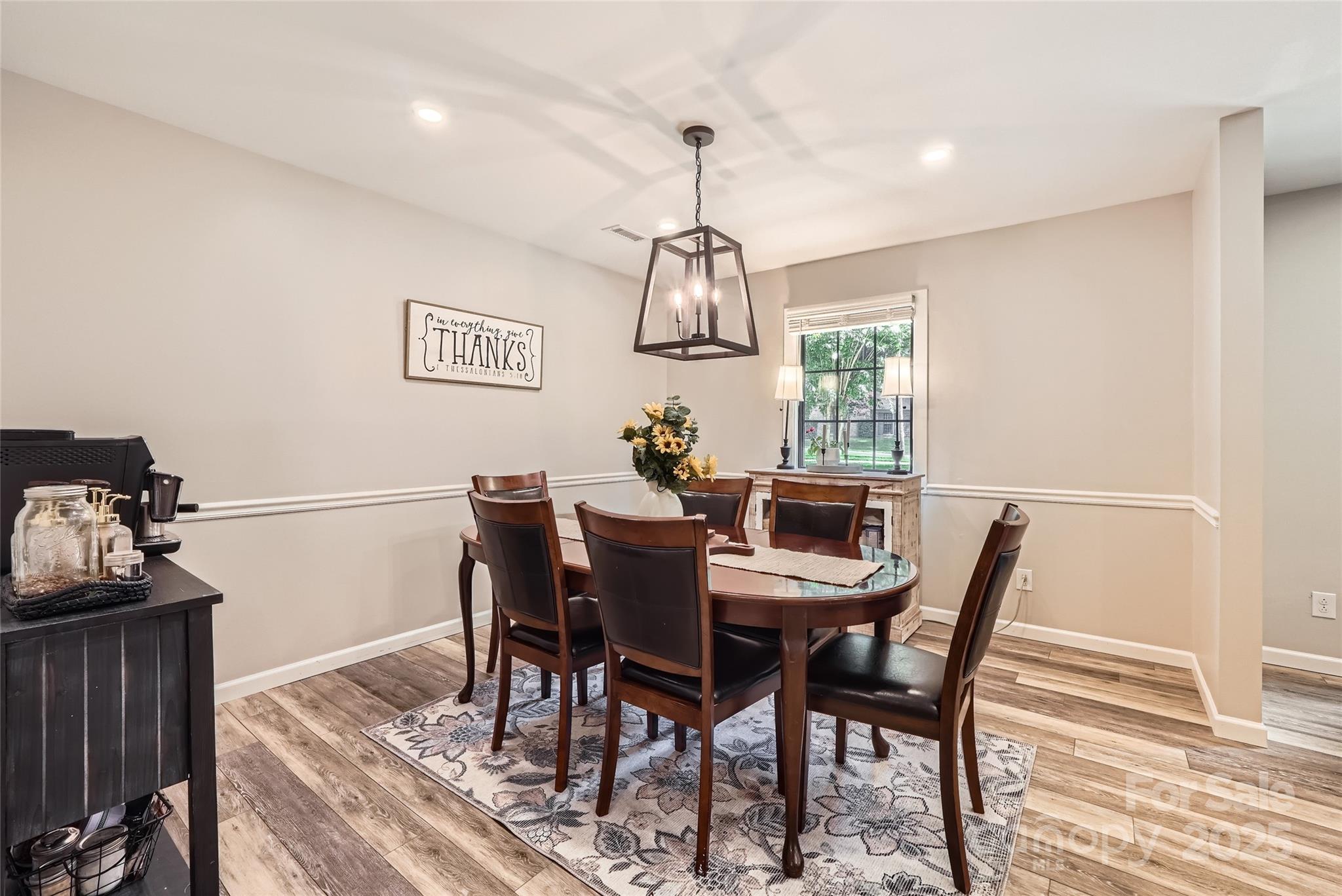 4704 Autumn Leaf Lane