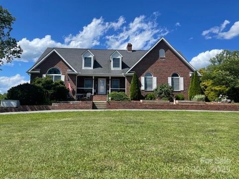 250 Huey Road Marshall NC 28753