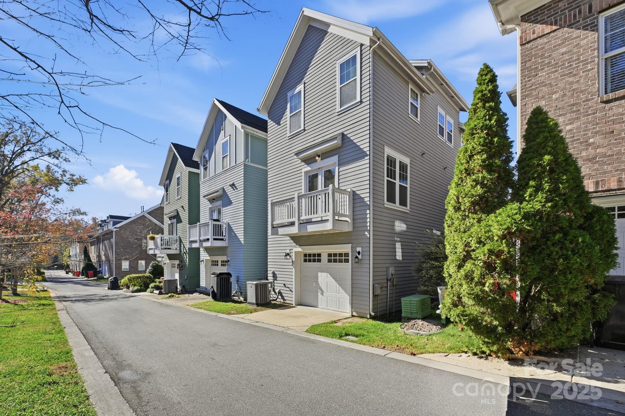 Walnut Grove - Residential