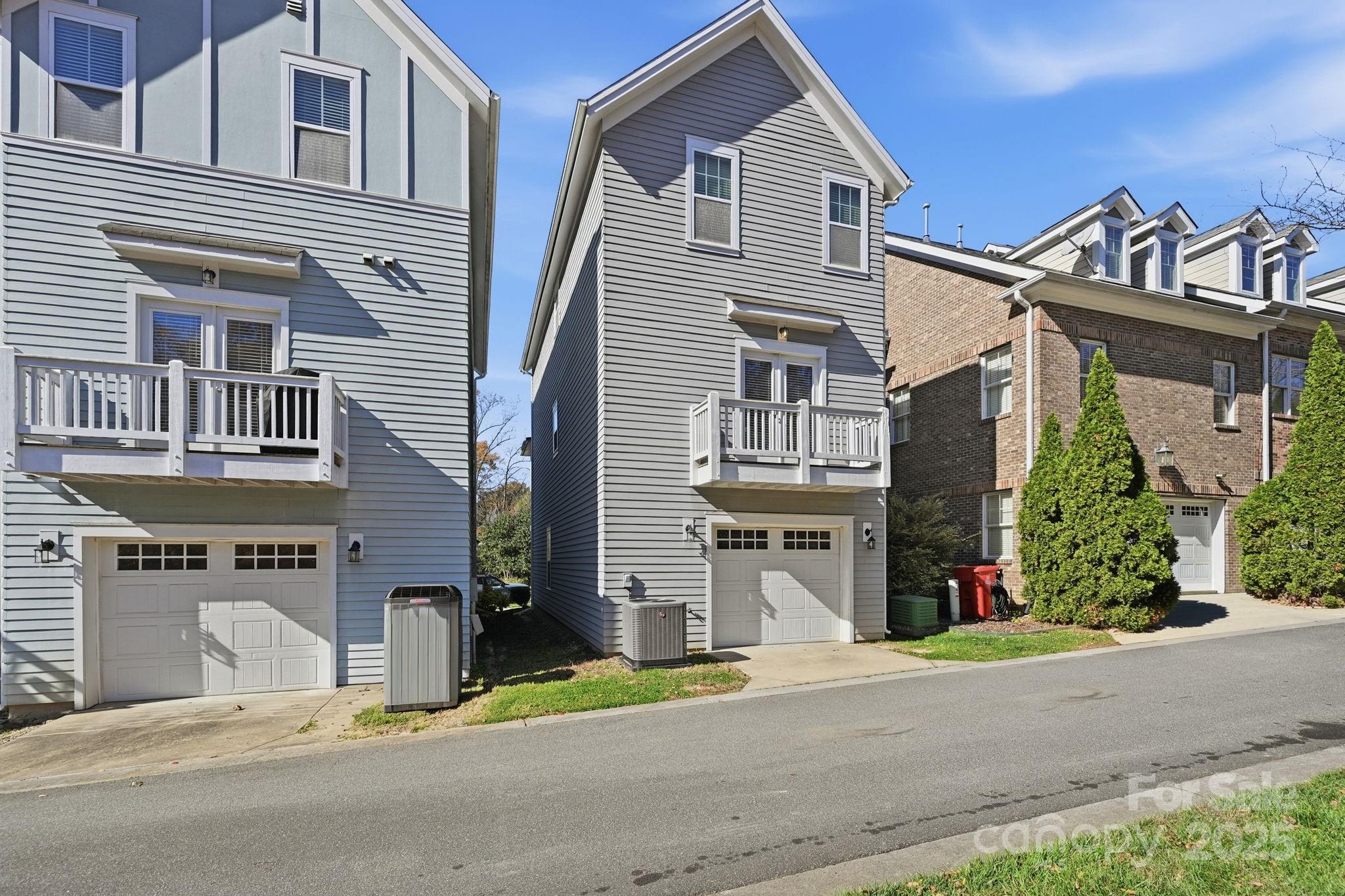 Walnut Grove - Residential