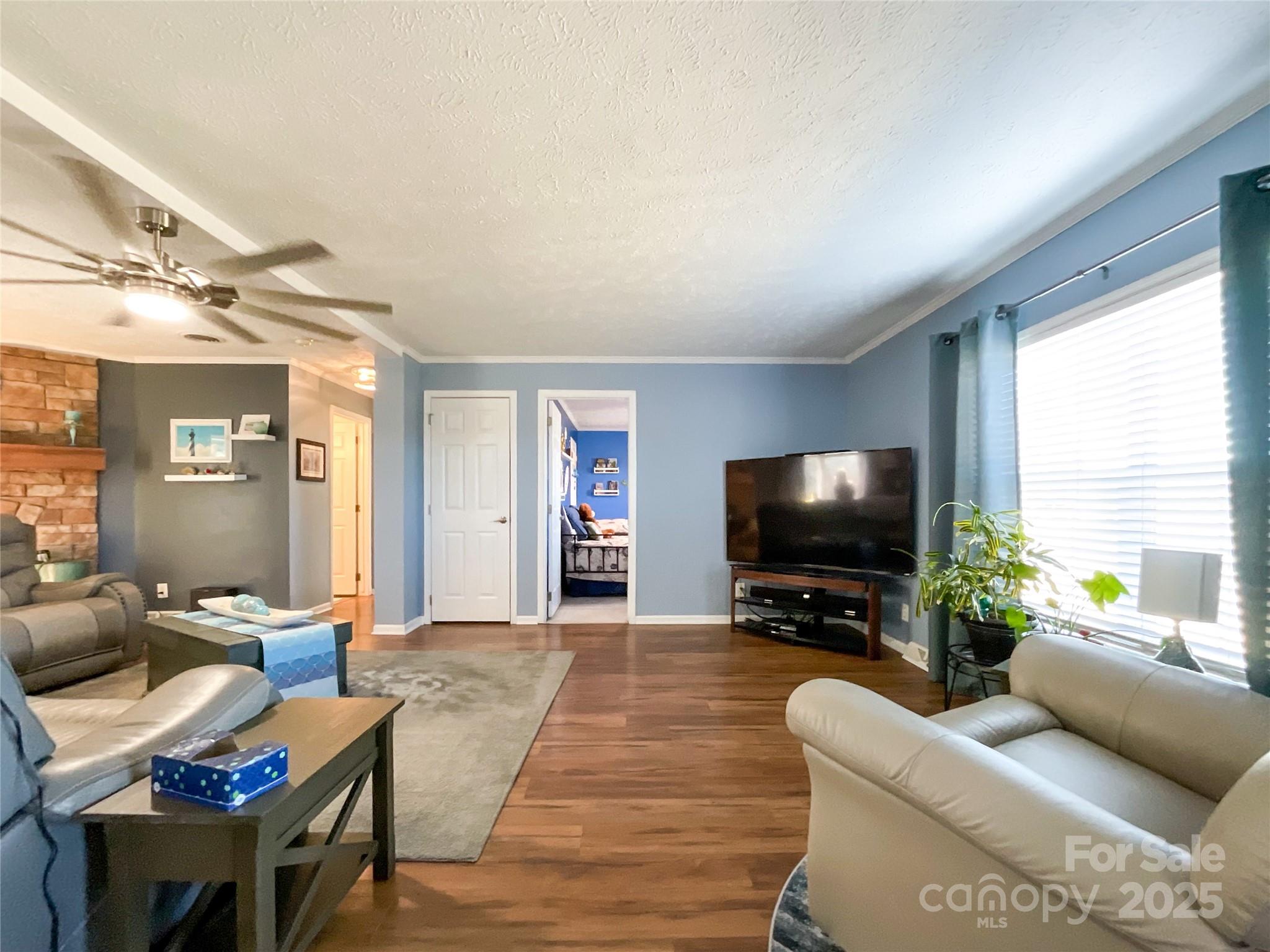 2800 Garden Glen Court