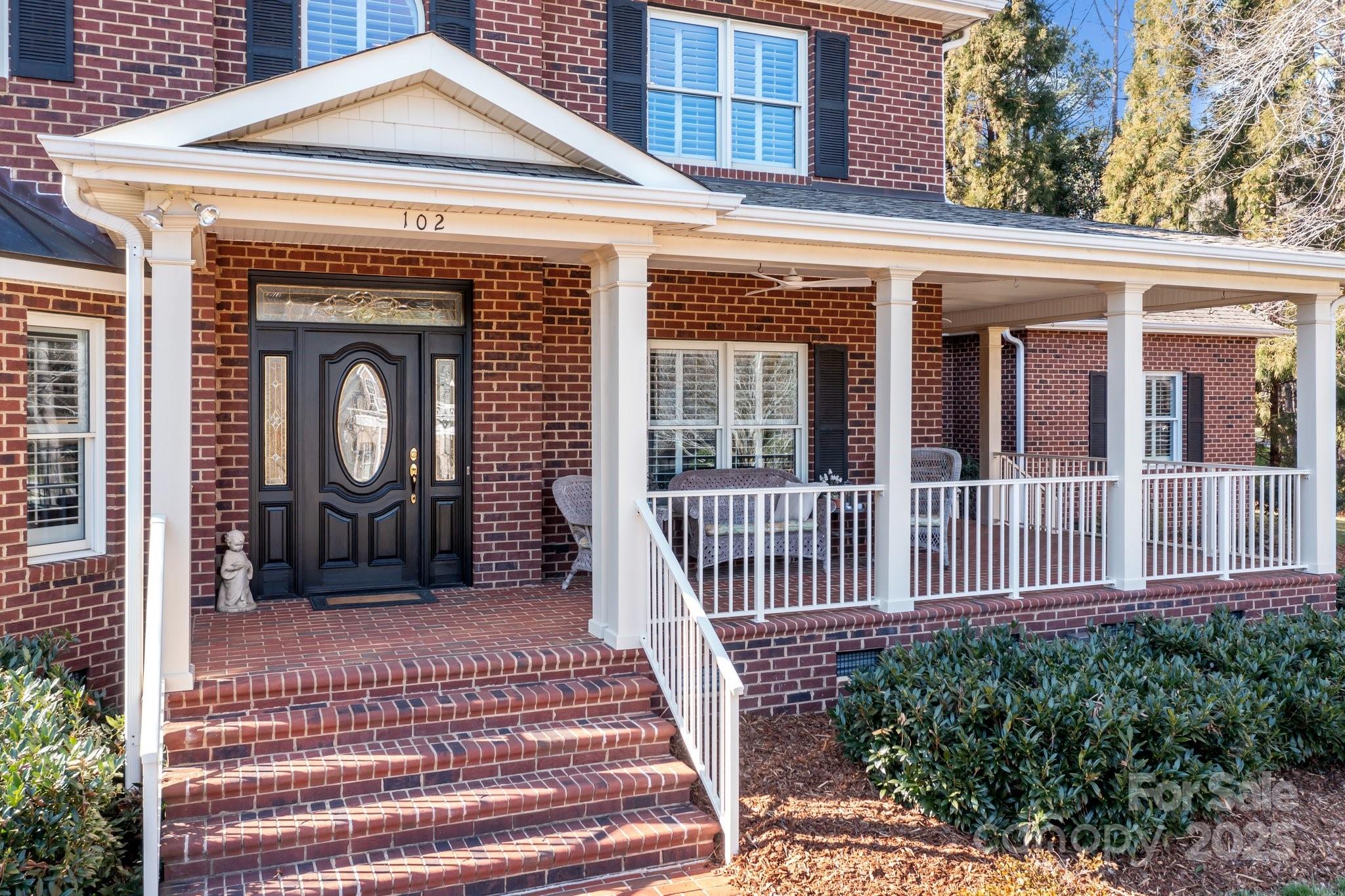 102 Wyndham Way