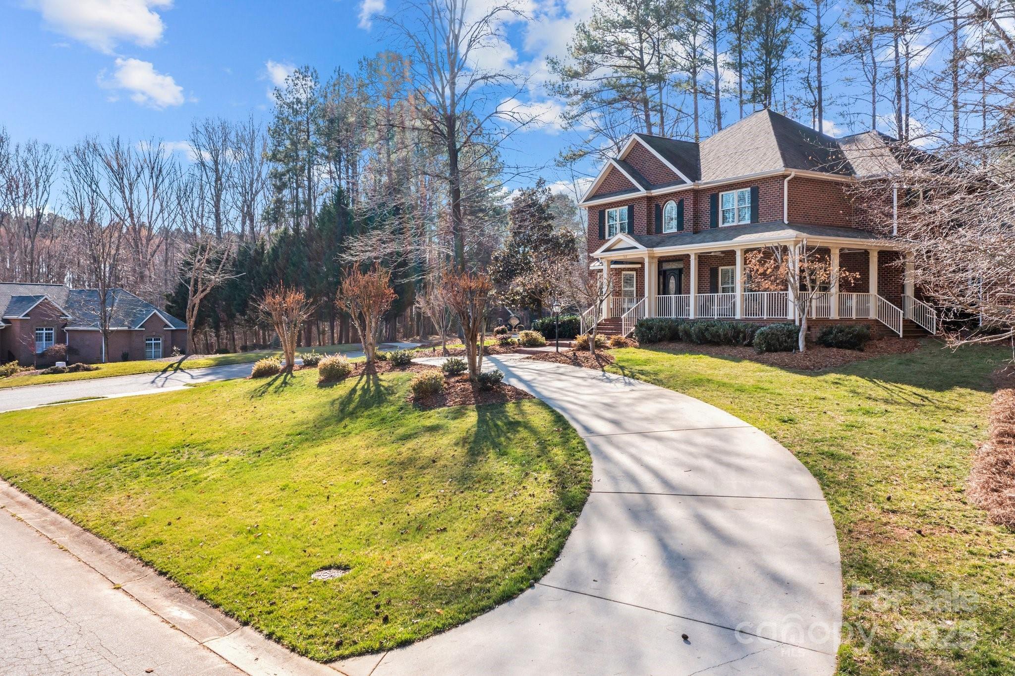 102 Wyndham Way