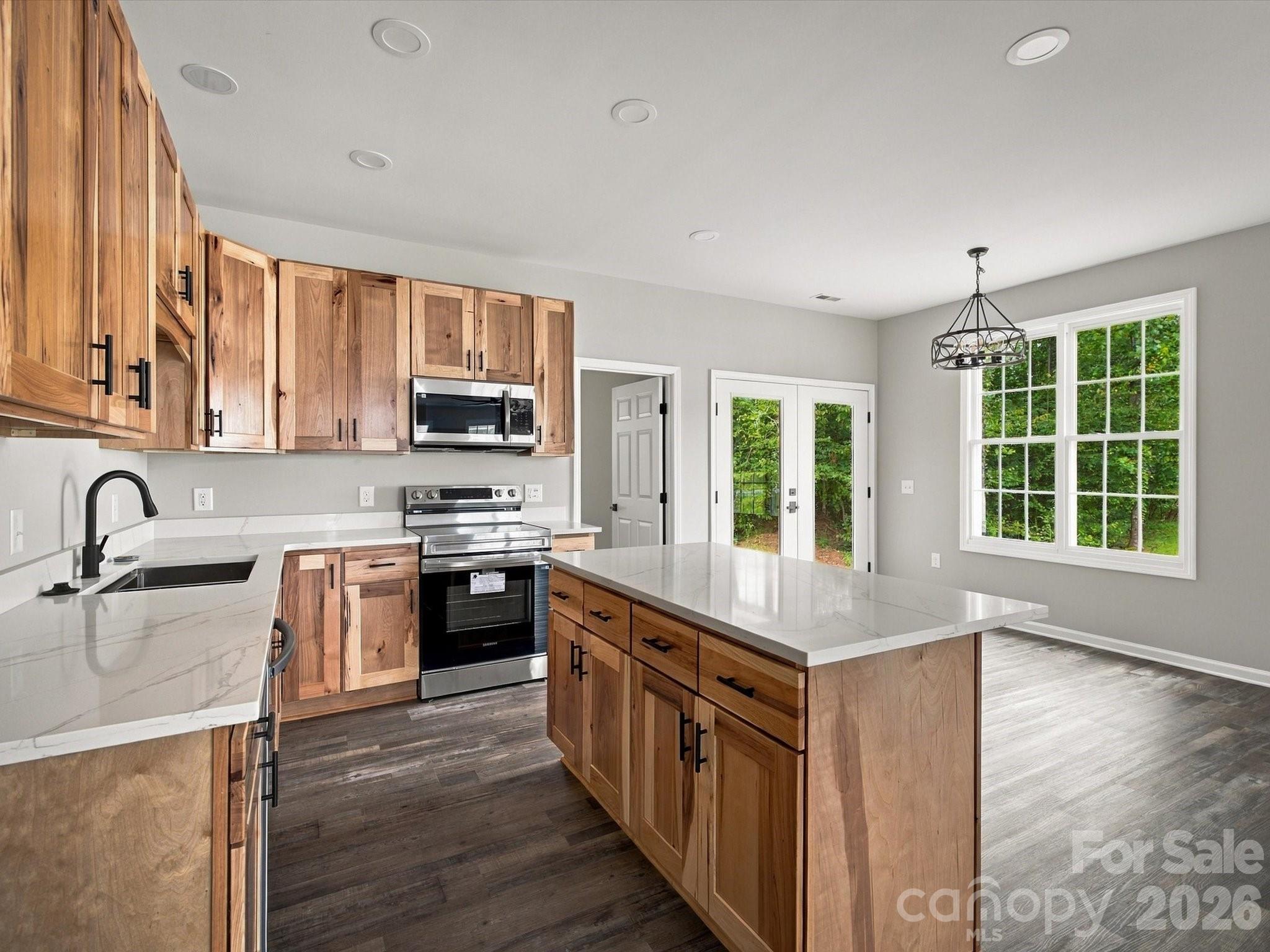 212 Eagle Landing 28