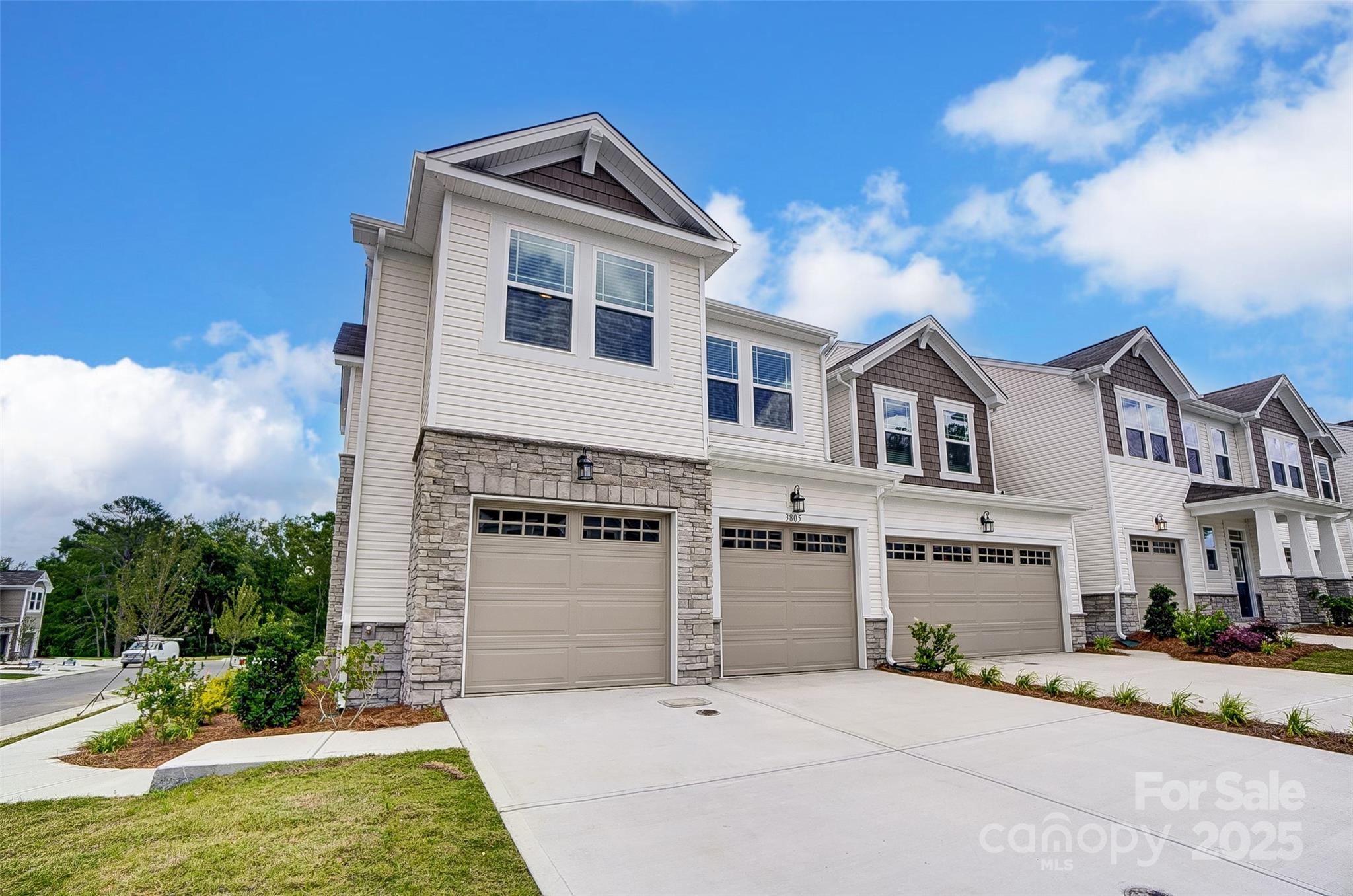14734 Tamarack Drive