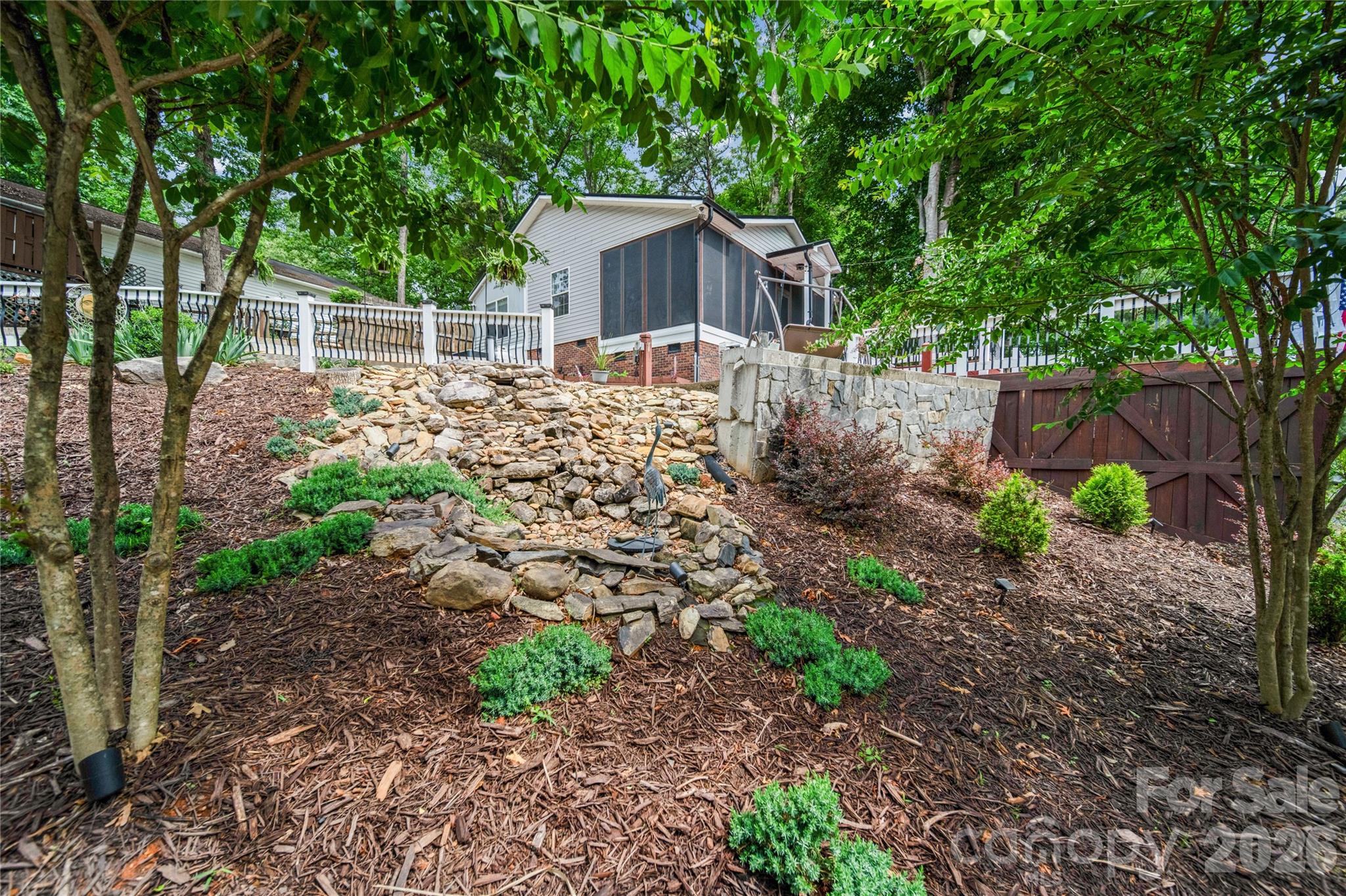 Twin Harbor - Residential