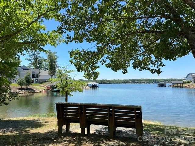 Twin Harbor - Residential