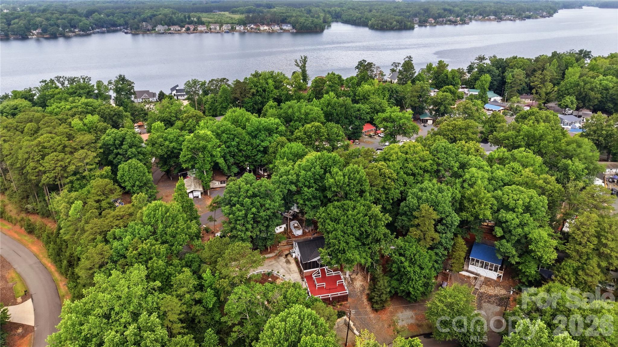 Twin Harbor - Residential