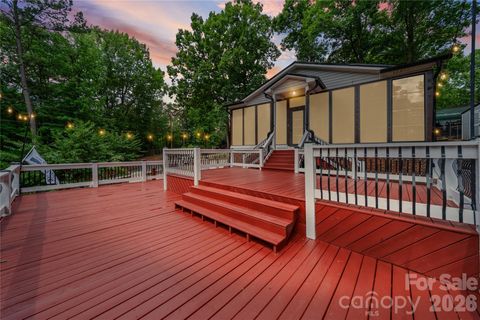 Photo of 278/280 Lake Tillery Trail, Mount Gilead, NC 27306 (MLS # 4383104)