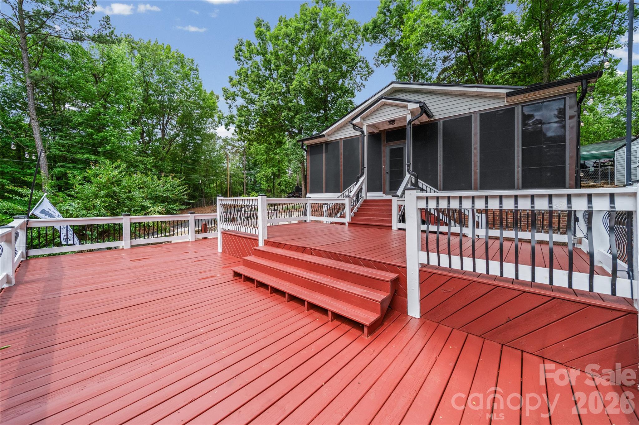 Twin Harbor - Residential