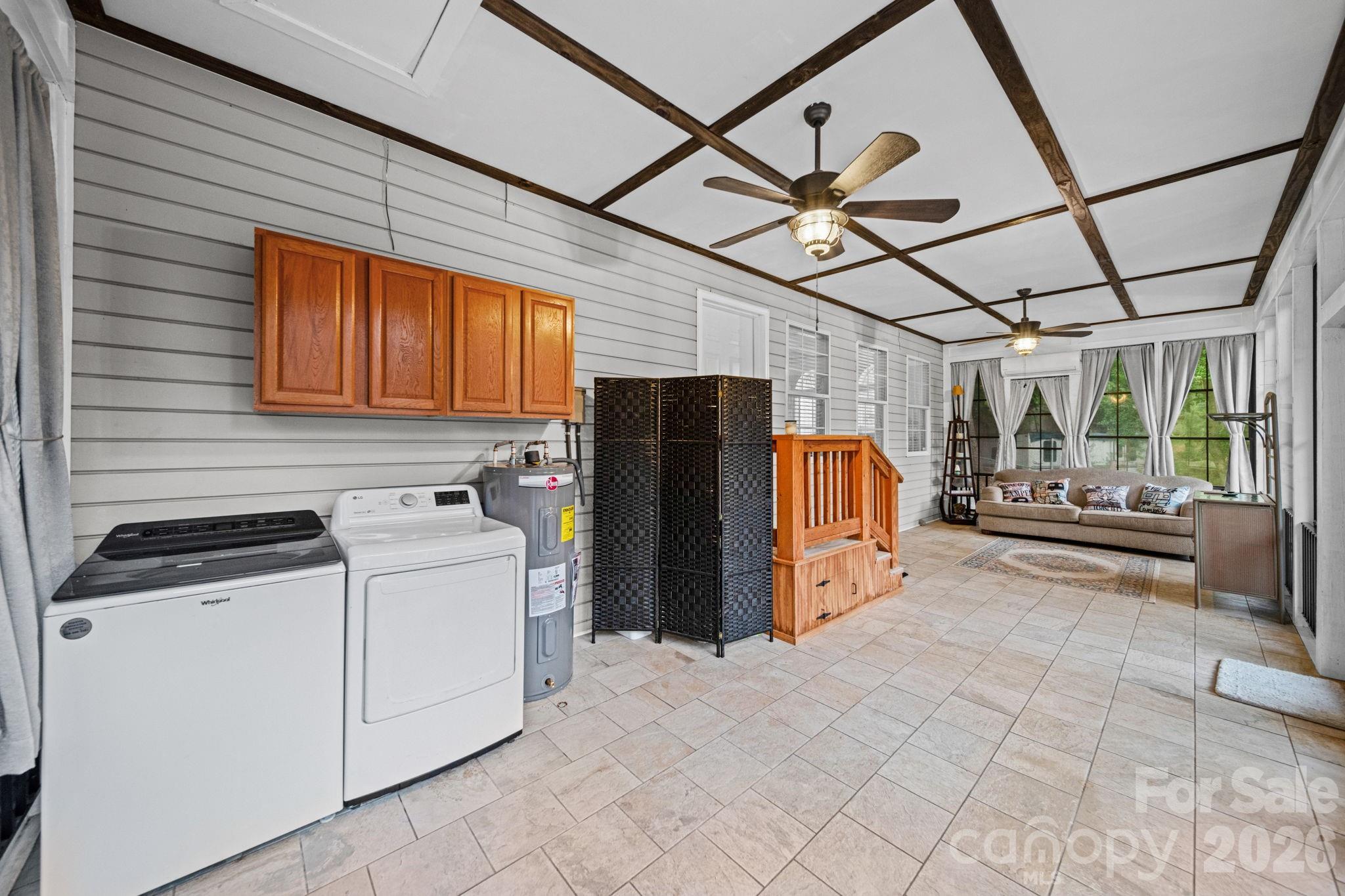Twin Harbor - Residential