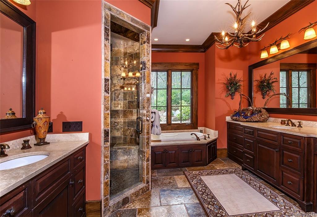 Lake Toxaway Estates - Residential