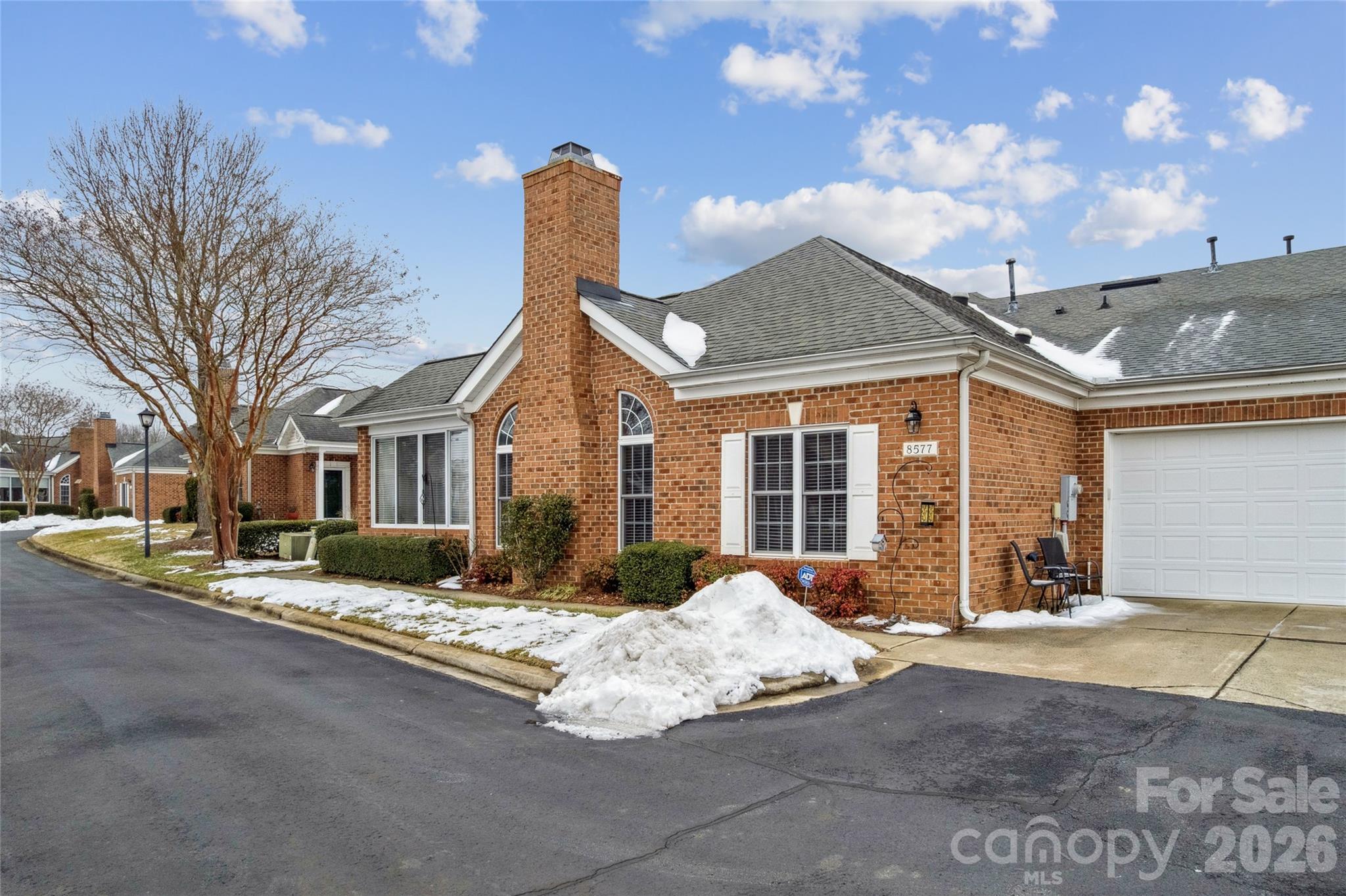 8577 Highland Glen Drive