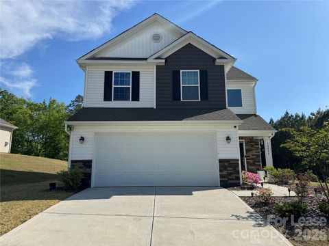 Photo of 18006 Stark Way, Charlotte, NC 28278 (MLS # 4377584)
