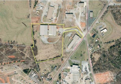 632 NC 120 Highway Mooresboro NC 28114