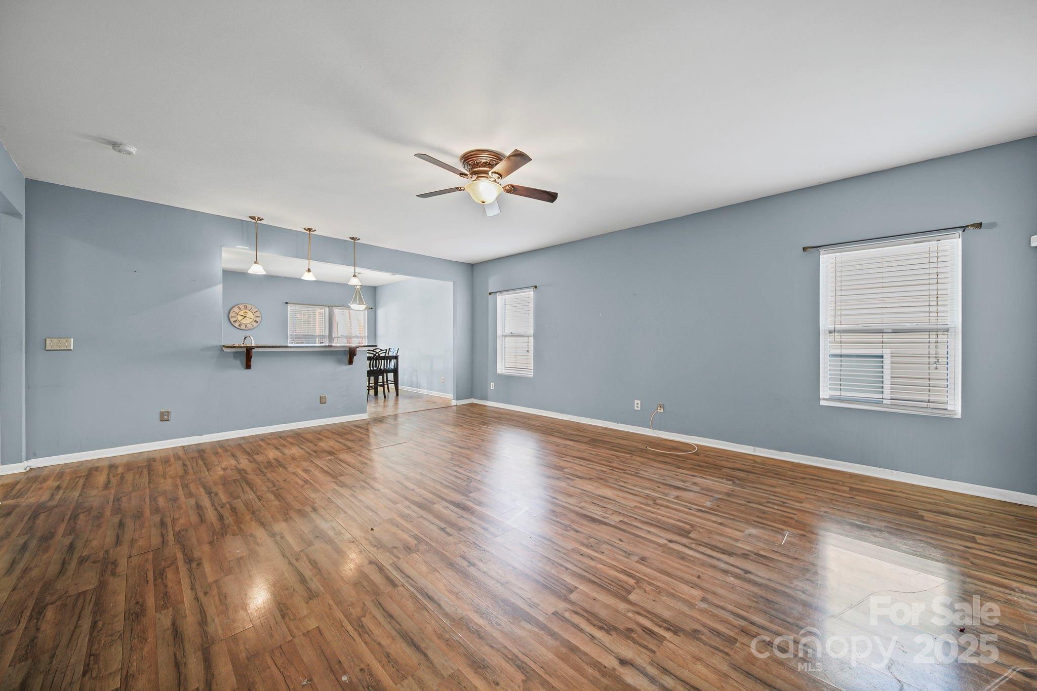 Newport Lakes - Residential