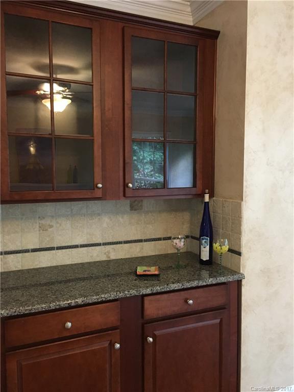 Lake Shore - Residential