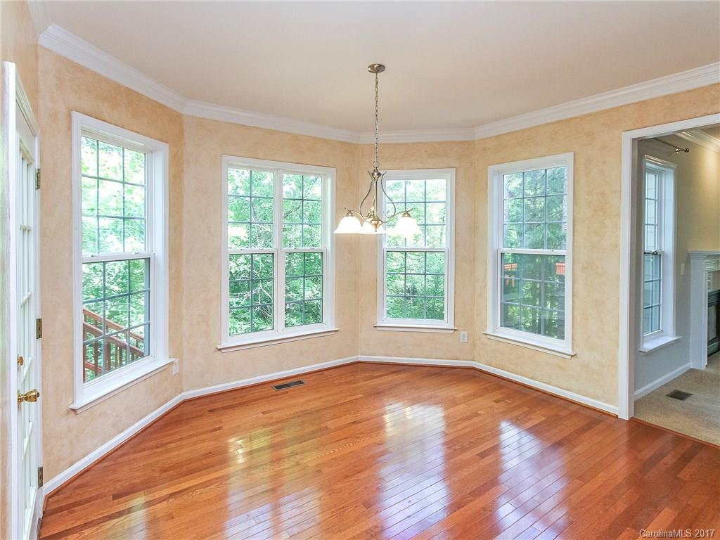 Lake Shore - Residential